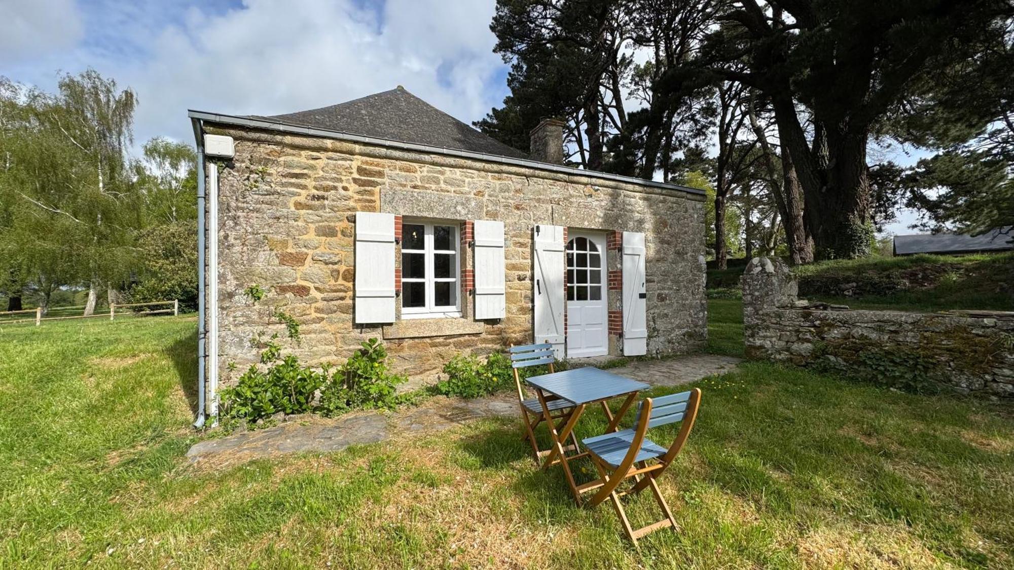 Gite De Couple Cosy Avec Vue Sur Chateau Tremohar - Golfe Du Morbihan, 20 Min De Vannes Berric Eksteriør billede